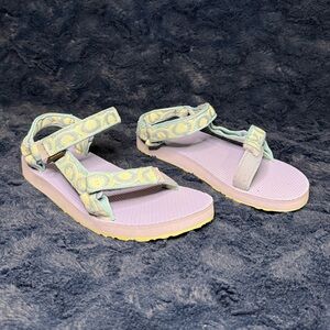 Kids Teva Sandals size 4